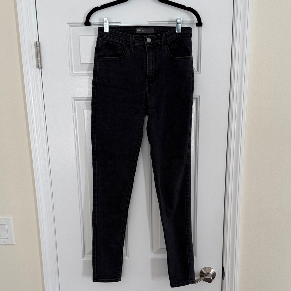 Levi's Women's Black Skinny Jeans